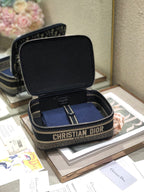 SMALL 24 VANITY CASE IN BLACK MONOGRAM OBLIQUE JACQUARD