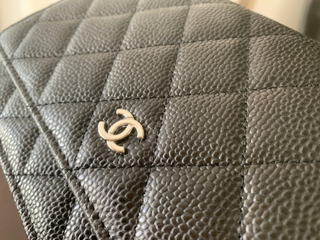 WOC 19CM SCHWARZER KAVIAR SILBERNE BESCHLÄGE