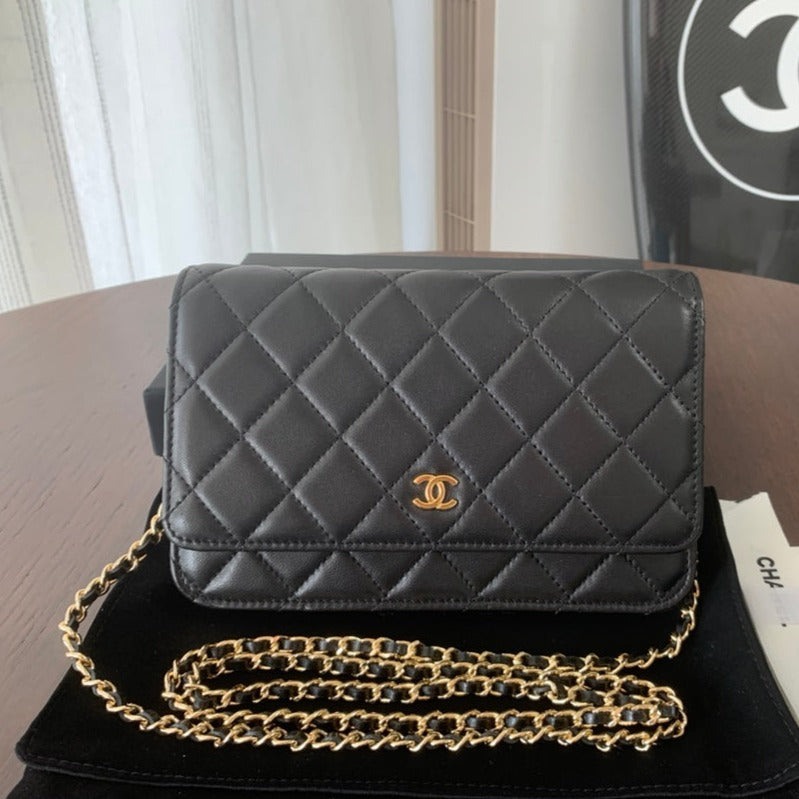 WOC 19CM SCHWARZES LAMMLEDER GOLDENE BESCHLÄGE