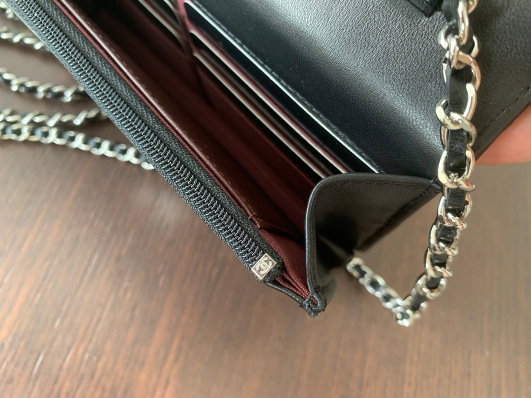 WOC 19CM SCHWARZES LAMMLEDER SILBERNE BESCHLÄGE