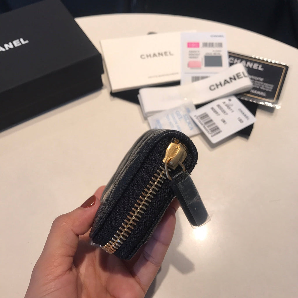 CC Reißverschluss-Kaviar-Geldbörse 11 Schwarzes Kalbsleder Gold Icon