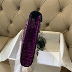 KELLY CUT 31 IN VIOLETT-LILA ALLIGATORLEDER MIT GOLDENEN BESCHLÄGEN (AUF BESTELLUNG GEFERTIGT)