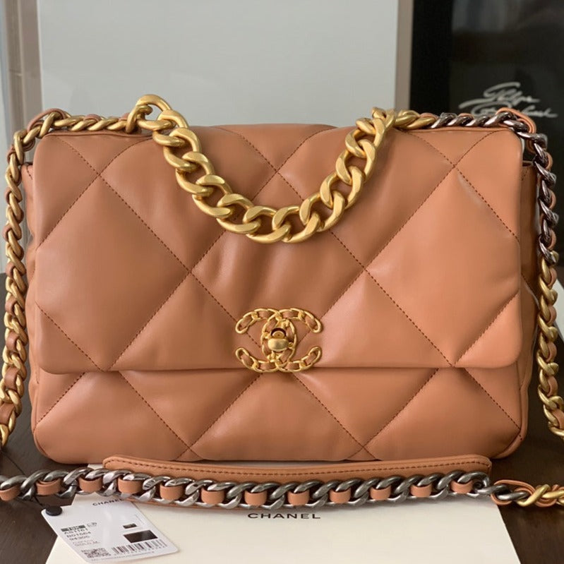 19 Klapptasche 30 Braunes Ziegenleder 