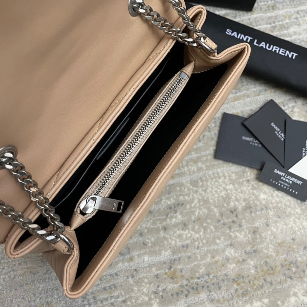 LOULOU SMALL 25 IN BEIGE LAMMLEDER SILBERNE BESCHLÄGE