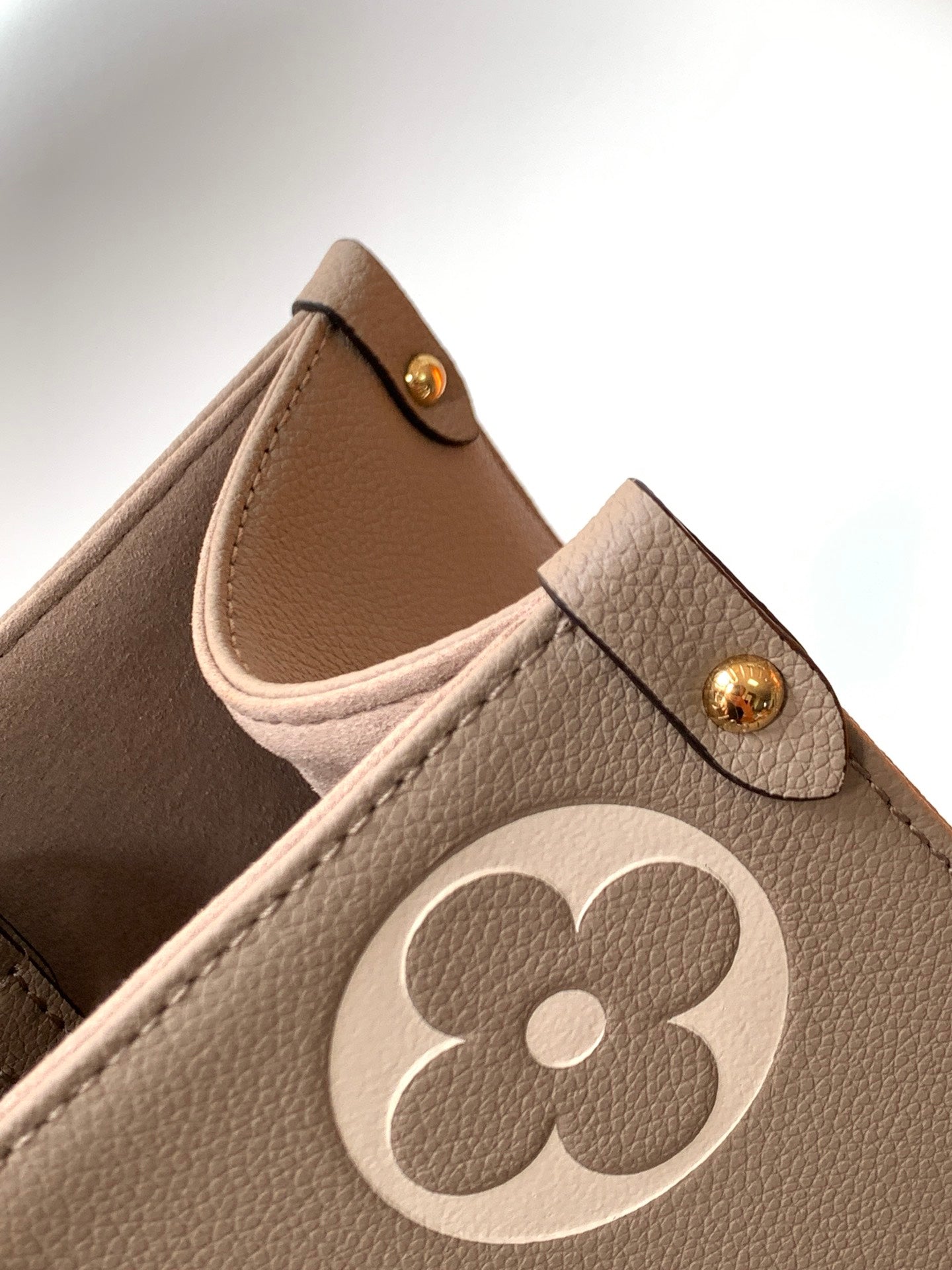 ONTHEGO GM 41 GRAU WEISS 