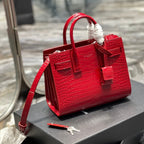 SAC DE JOUR NANO 22 ROTES KALBSLEDER GOLDENE BESCHLÄGE