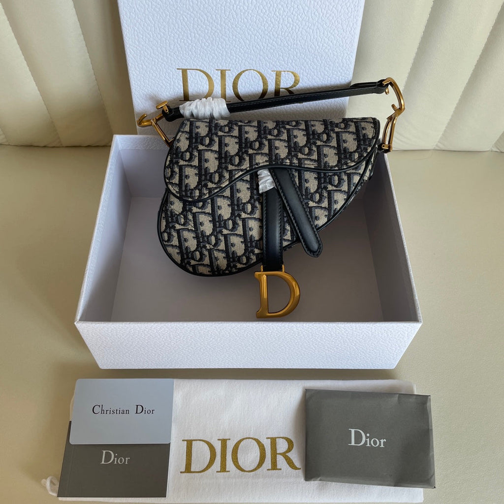 CD-Satteltaschenriemen mit 19 cm langem Riemen, blauer Obique-Stickerei