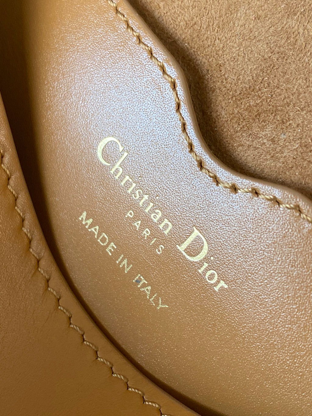 BOBBY EAST-WEST 22 TÜTEN IN SCHOKOLADENBRAUNEM KALBSLEDER