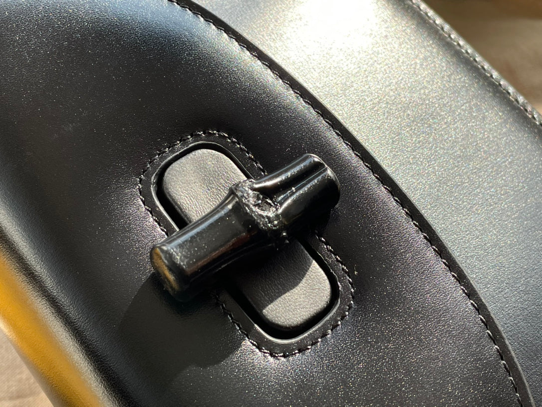 Bambus-Tragegrifftasche, 21 Zoll, schwarzes Kalbsleder