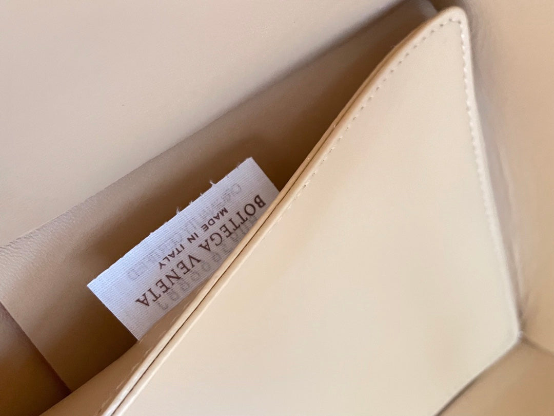 ARCO TOTE 36 IN ROT-ORANGE KALBSLEDER