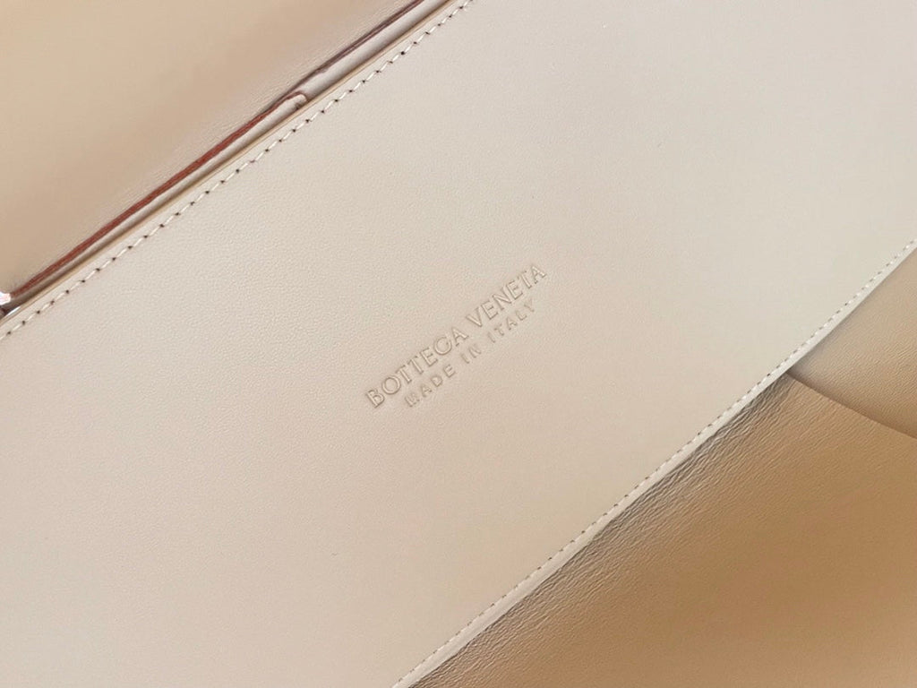 ARCO TOTE 36 IN ROT-ORANGE KALBSLEDER