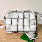 KLEINE KASSETTE 23 ZOLL WEISSES FRANSENKALBLEDER