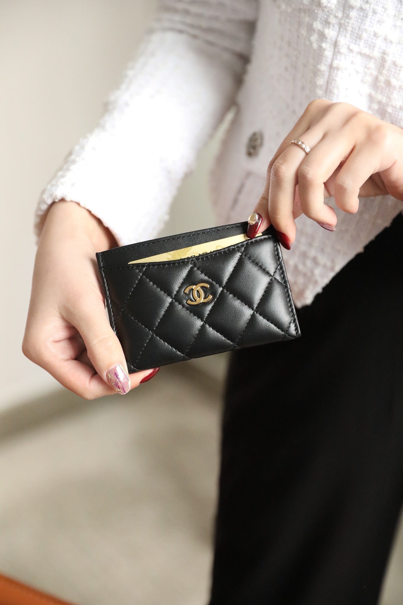 Kreditkartenetui 11 Schwarzes Kalbsleder Gold Icon