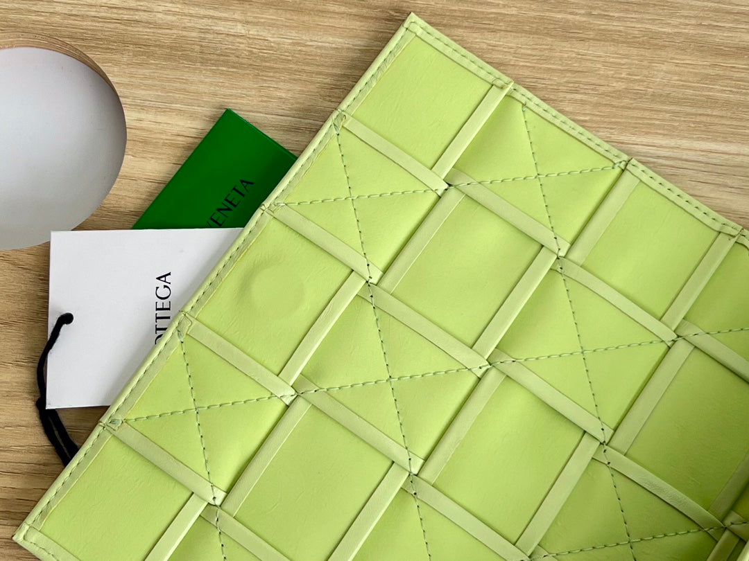 KLEINE KASSETTE 23 ZOLL KINNENLEDER