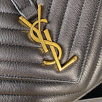 COLLEGE MEDIUM 24 IN SCHWARZEM LAMMLEDER GOLDENE HARDWARE