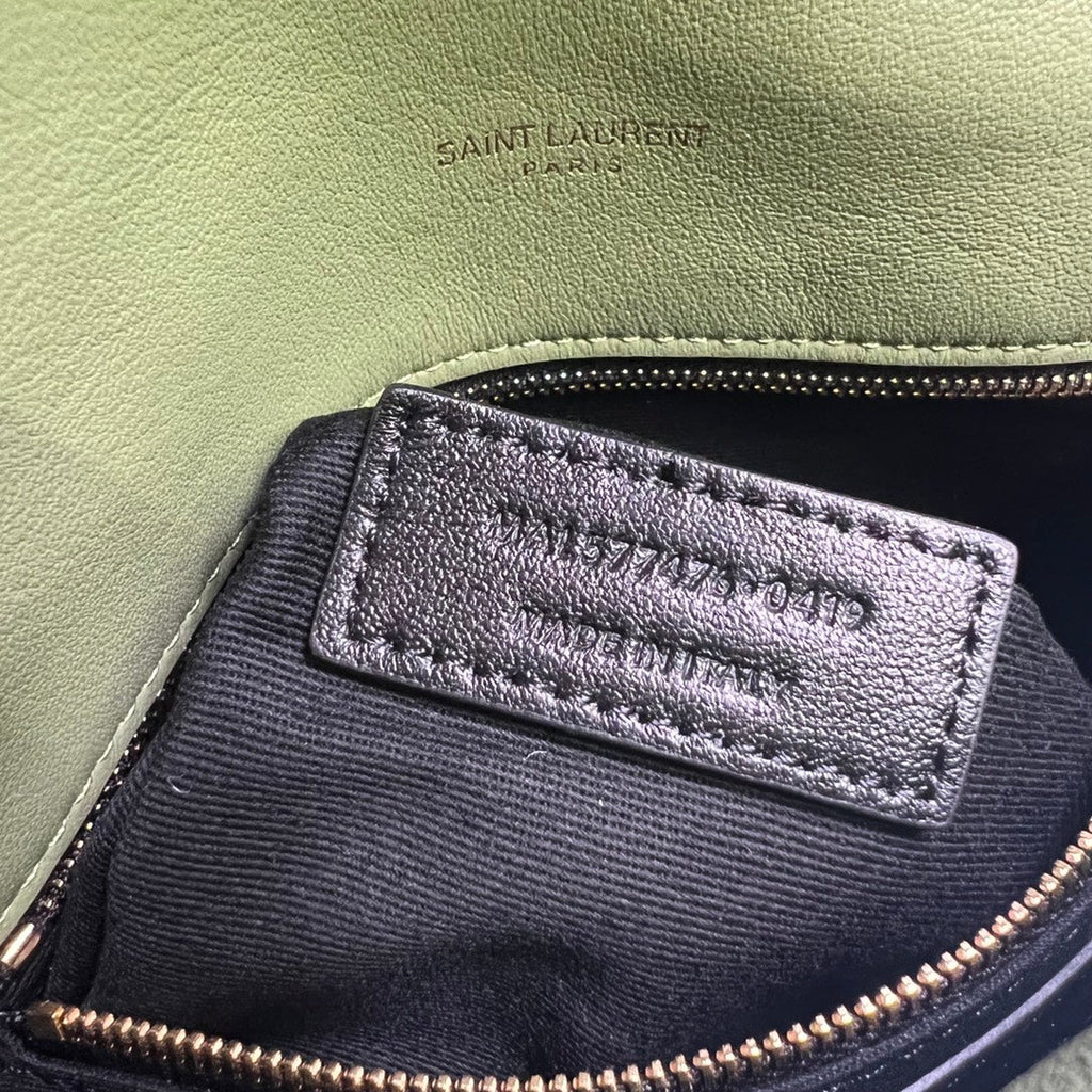 PUFFER TOY 29 IN FERN GREEN LAMBSLEIN GOLDENE BESCHLÄGE