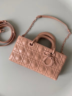 MITTLERE D-JOY TASCHE 26 IN DESSERT SAND KALBSLEDER