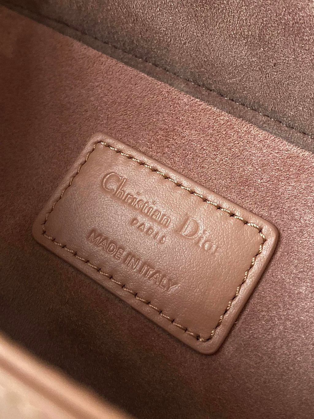 MITTLERE D-JOY TASCHE 26 IN DESSERT SAND KALBSLEDER