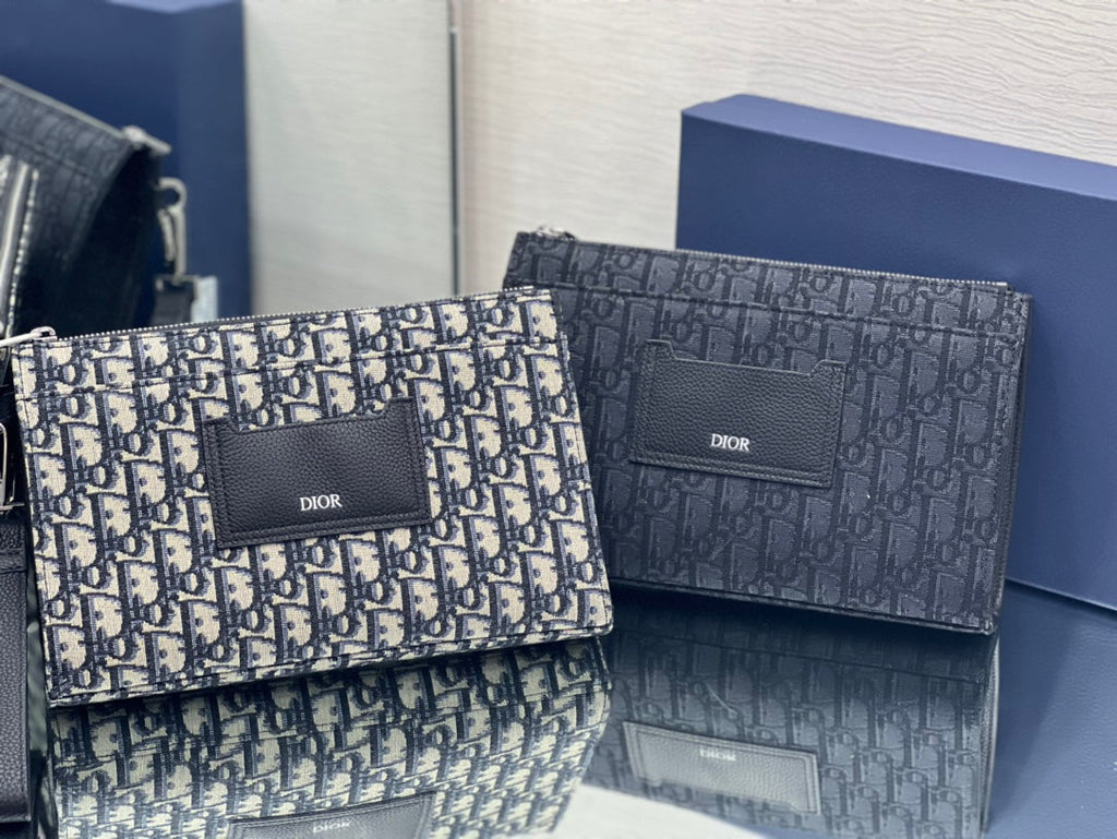 SADDLE 28 Tasche in blauem schrägem Jacquard