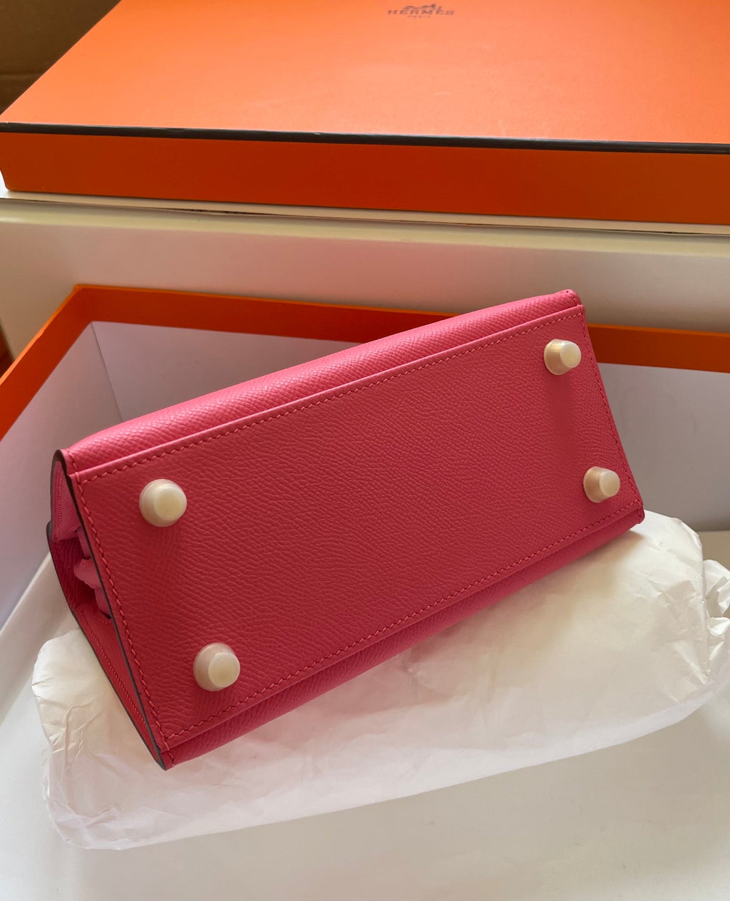 KELLY MINI 20 TASCHE AUS ROT-ROSA KALBSLEDER MIT GOLDENEN BESCHLÄGEN (AUF BESTELLUNG GEFERTIGT)