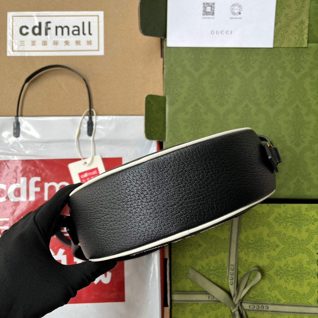 GGxADIDAS OPHIDIA SCHULTERTASCHE 22 IN SCHWARZ-WEISSEM KALBSLEDER