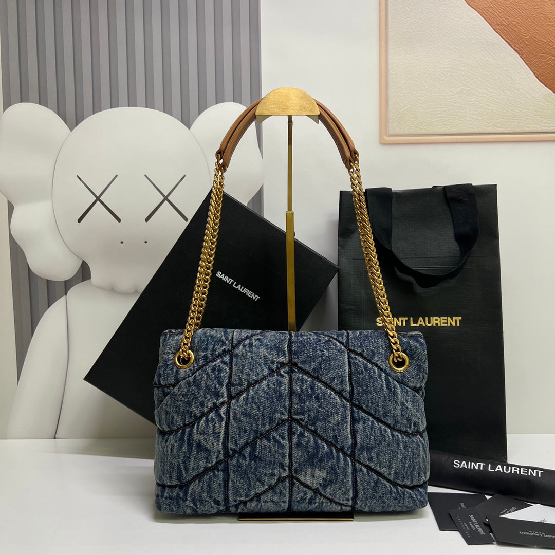 Daunentasche 29 in Blau-Verlauf-Denim mit goldenen Beschlägen