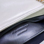 LOULOU KLEIN 25 ZOLL WEISSES LAMMLEDER GOLDENE BESCHLÄGE