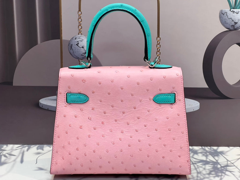 KELLY TASCHE 20 IN FLAMINGO PINK MIX CYAN BLUE STREIFENLEDER MIT SILBERNEN HALSBESCHLÄGEN (AUF BESTELLUNG GEFERTIGT)