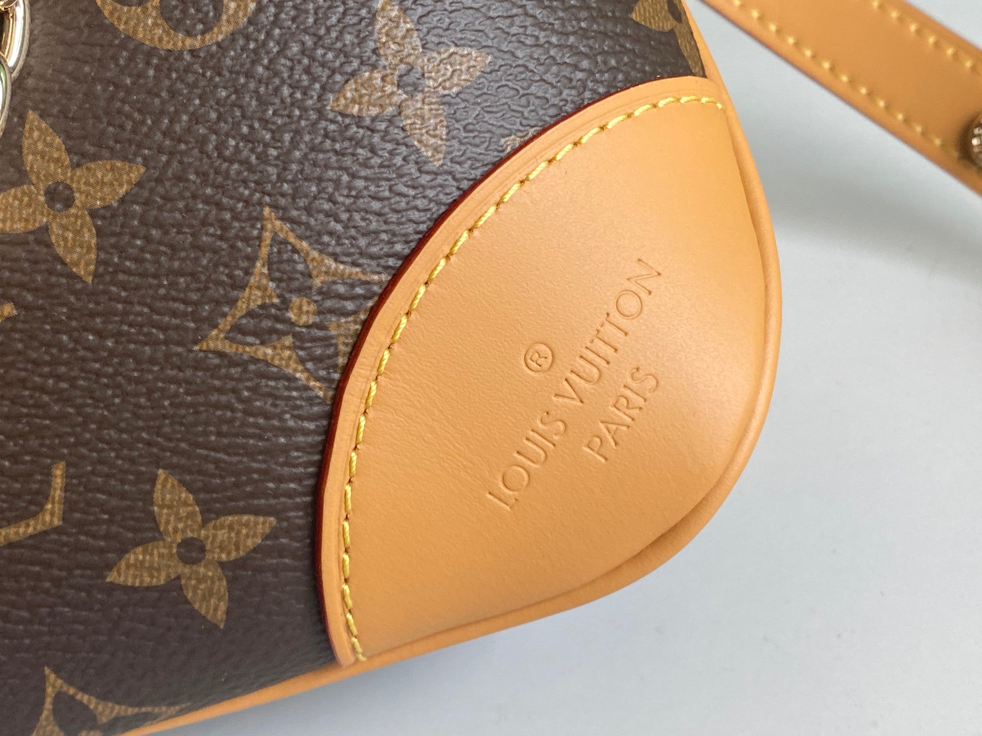 LV 25S BOULOGNE 29 IN BROWN MONOGRAM CANVAS LEATHER TRIM GOLD HARDWARE