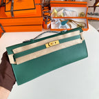 KELLY CUT 31 IN GREEN FOREST CALFLEDER MIT GOLDENEN HARDWARE
