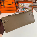 KELLY CUT 31 IN MOCHA BROWN CALFSKIN WITH SILVER HARDWARE