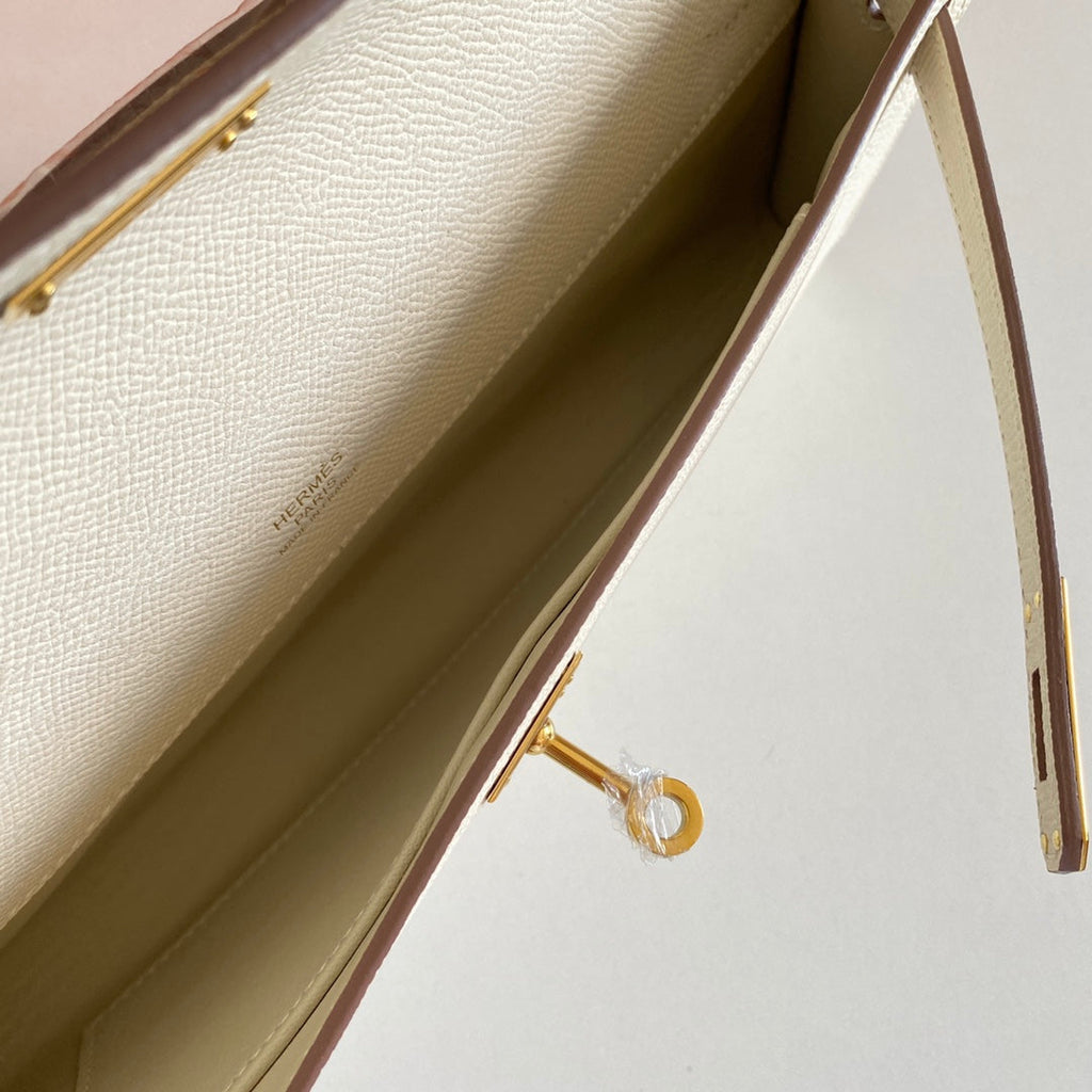 KELLY CUT 31 IN BEIGE CREME KALBSLEDER MIT GOLDENEN HARDWARE