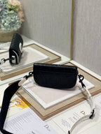 BOBBY EAST-WEST 21 TASCHE IN SCHWARZEM LAMMLEDER