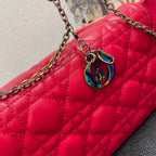 CARO SLIM POUCH 21 BAG IN KIRSCHERROTEM KALBSLEDER