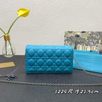 CARO SLIM POUCH 21 TASCHE IN HIMMELBLAUEM KALBSLEDER