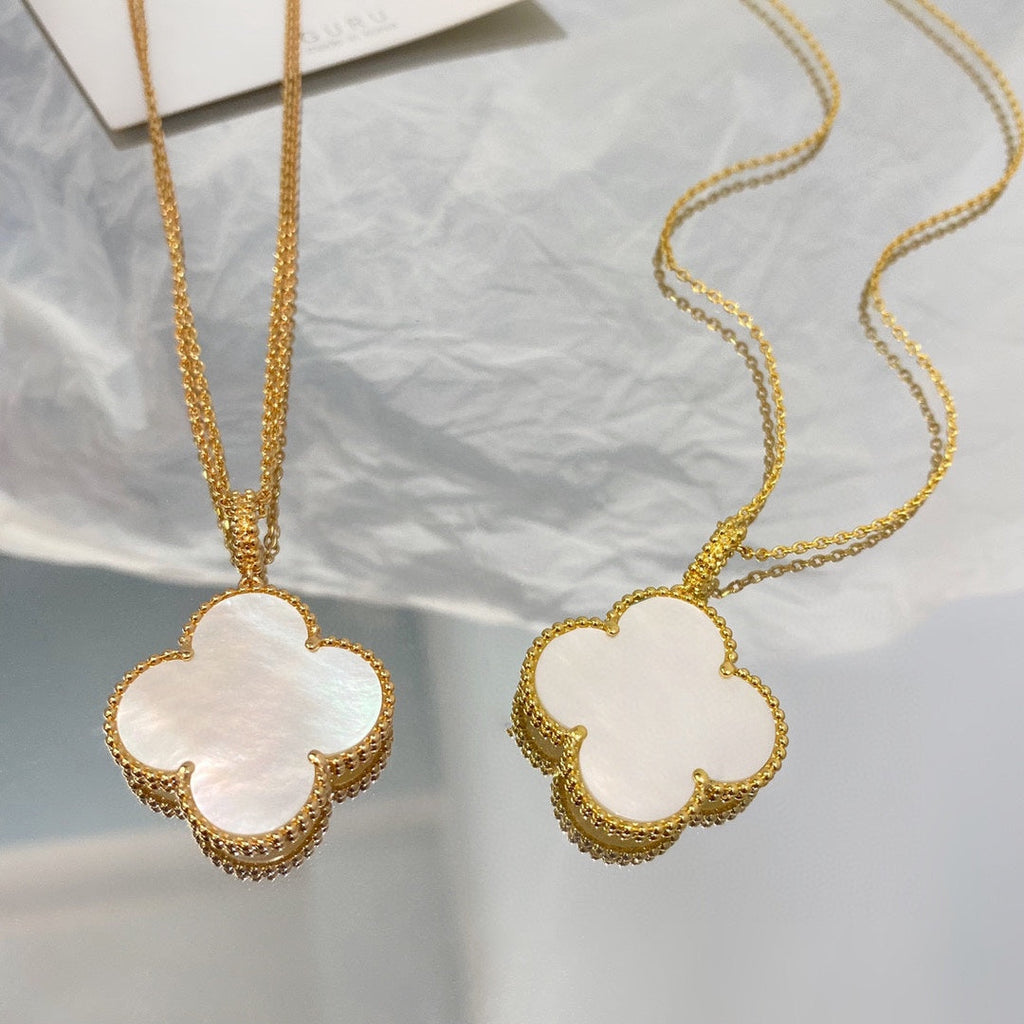 ¡®Jewelicorn¡¯CLOVER 25MM MOP LARGE PENDANT NECKLACE
