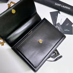 SUNSET MEDIUM 22 IN SCHWARZEM KALBSLEDER GOLDENE HARDWARE