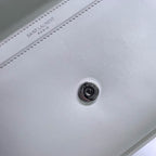 SUNSET MEDIUM 22 IN WEISSEM KALBSLEDER SILBERNE BESCHLÄGE