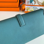 JIGE ELAN 29 CLUTCH IN AEGEAN BLUE CALFSKIN