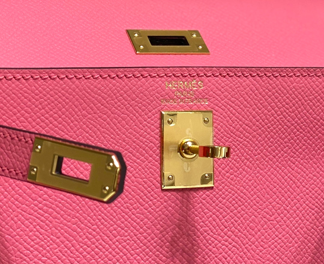 KELLY MINI 20 TASCHE IN WASSERMELONEN-ROSA KALBSLEDER MIT GOLDENEN BESCHLÄGEN (AUF BESTELLUNG GEFERTIGT)