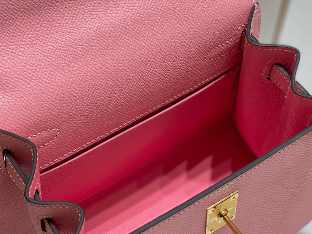 KELLY MINI 20 TASCHE AUS ROSA KALBSLEDER MIT GOLDENEN BESCHLÄGEN (AUF BESTELLUNG GEFERTIGT)