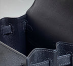 KELLY MINI 20 TASCHE AUS SCHWARZEM KALBSLEDER MIT GOLDENEN BESCHLÄGEN (AUF BESTELLUNG GEFERTIGT)