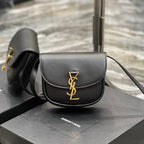 KAIA KLEINE 18 HANDTASCHE AUS SCHWARZEM KALBSLEDER