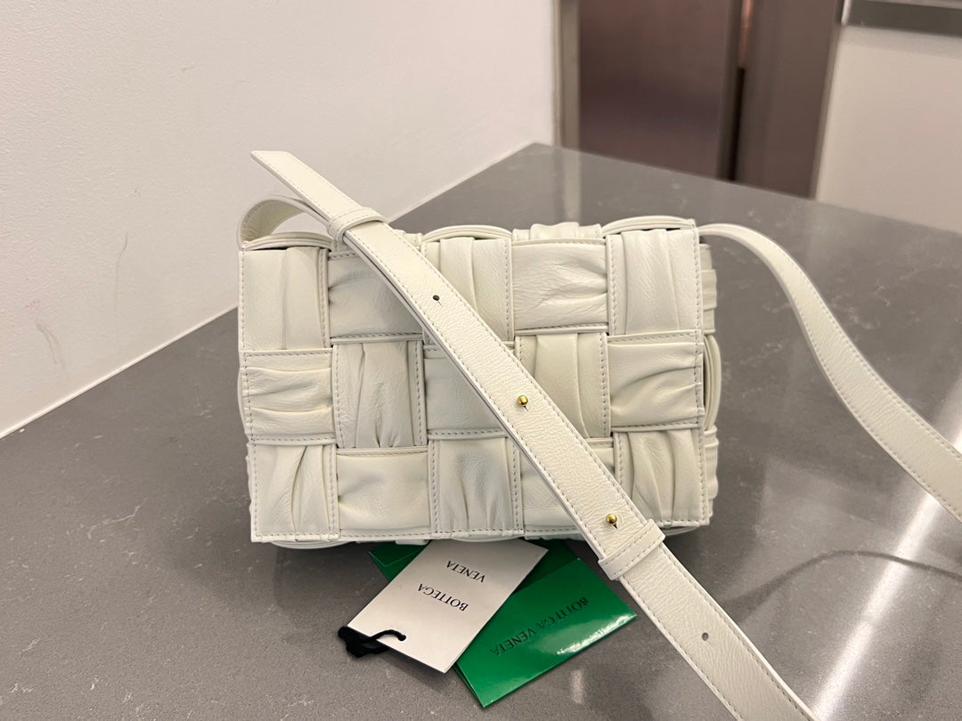 Kassette 28 Zoll, weißes, weiches Lammleder