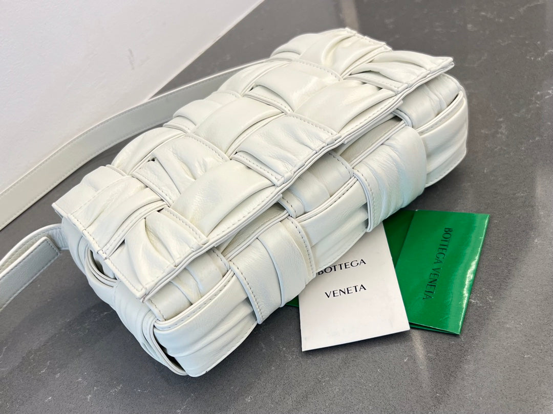 Kassette 28 Zoll, weißes, weiches Lammleder