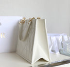 Große Tragetasche/Buchtasche 36 aus weißem Kalbsleder