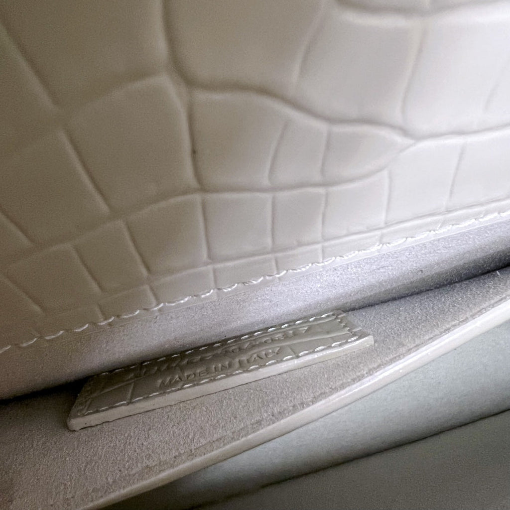 SUNSET MEDIUM 22 IN WEISSES KROKODILMUSTER-KALBLEDER GOLDENE BESCHLÄGE