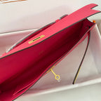 KELLY CUT 31 IN KIRSCHROTEM KALBSLEDER MIT GOLDENEN BESCHLÄGEN