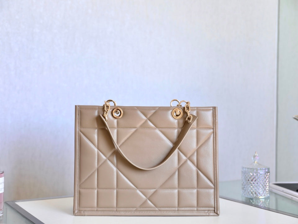 MITTLERE TASCHE BOOK 26 IN BEIGE CREME KALBSLEDER