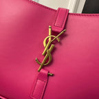 LE 5 À 7 BAG 24 BRIGHT PINK CALFSKIN